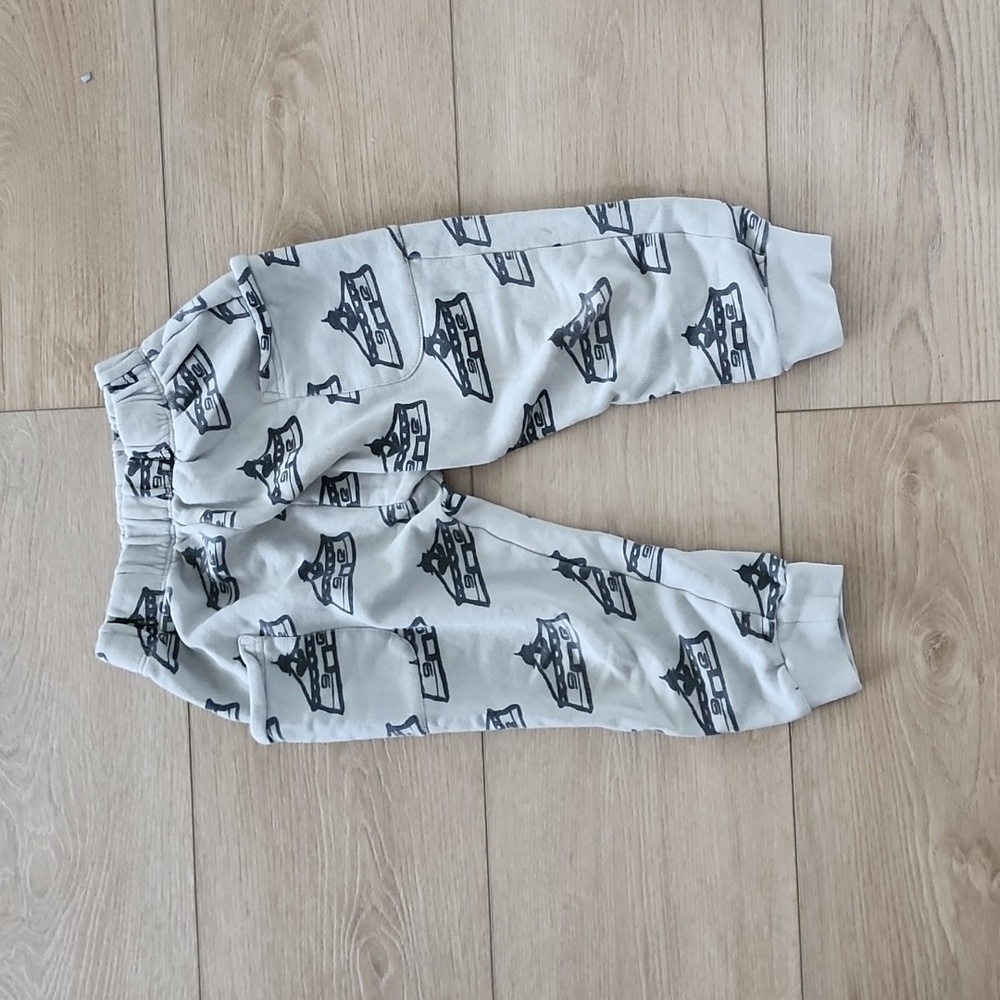Nadadelazos pants size 4-5